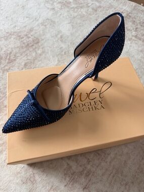 Jewel Badgley Mischka Terresa Navy Crystal D'Orsay Pointed Pump with Bow Size 7